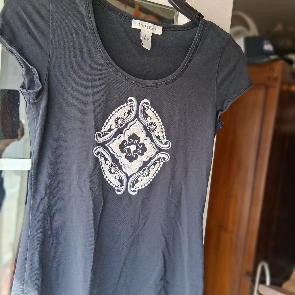 White Stag Black and White Short Sleeve Tee
